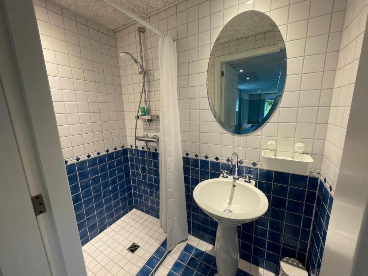 B&B Aan De Hoofdkade Ter Apel Экстерьер фото